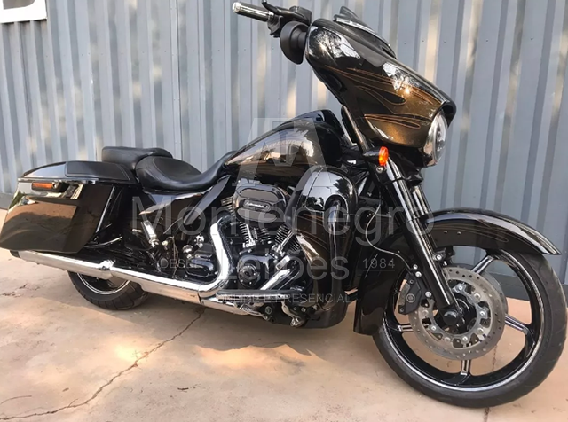 Lote 009 - Harley-davidson Street Glide Cvo 2016