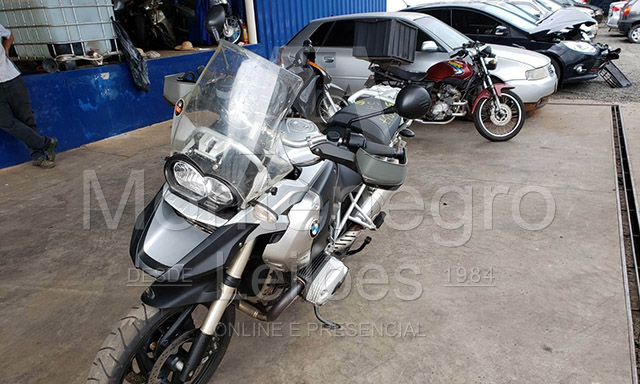 ‎LOTE 003 - BMW R 1200 2009