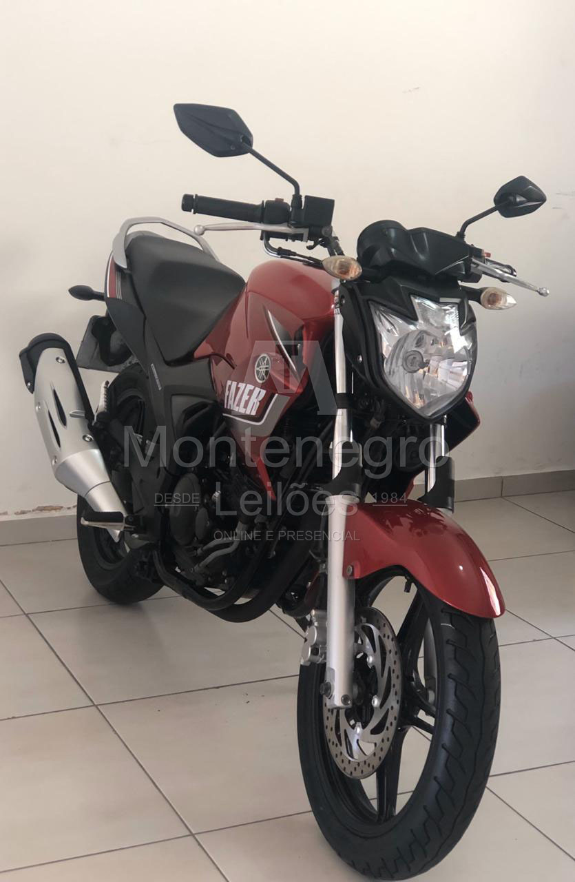 LOTE 002 - Yamaha Ys 250 Fazerfazer L. Editionblueflex 2015