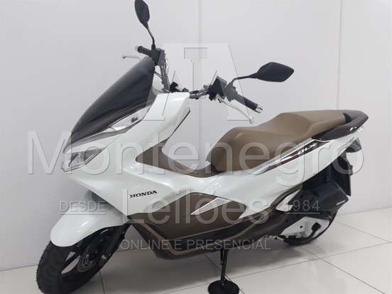 LOTE 012 - HONDA PCX DLX 2020