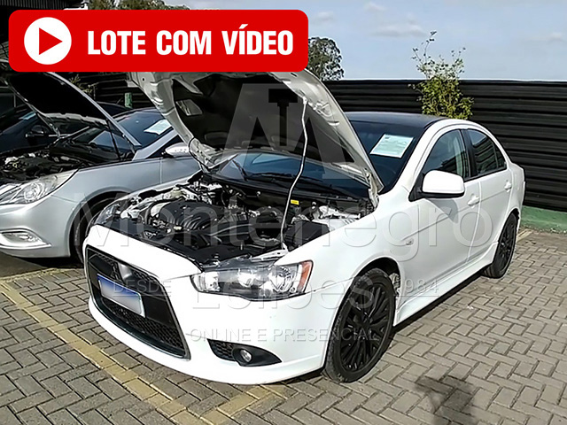 LOTE 008 - Mitsubishi Lancer 2.0 CVT 2015