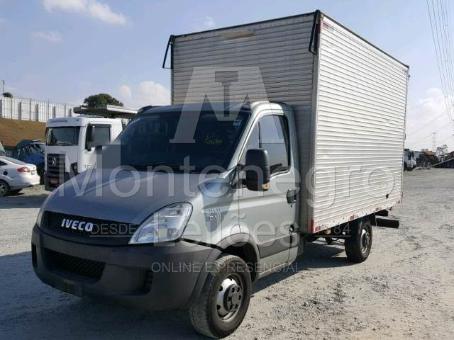 LOTE 024 - IVECO DAILY CHASSI 3.0 2014