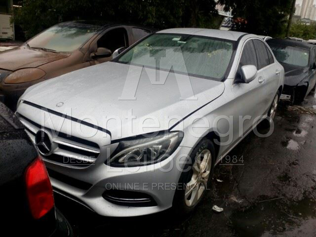 LOTE 033 - Mercedes-Benz C 180 Exclusive 1.6 2014