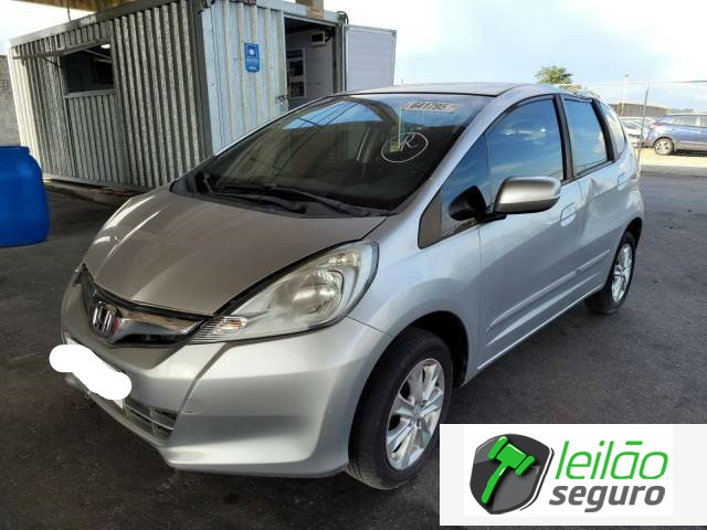 LOTE 039  HONDA/FIT LX 1.4 16V 2013