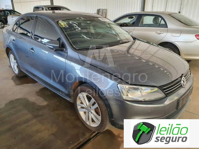 LOTE 012 VOLKSWAGEN/JETTA HIGHLINE 2.0 16V TSI TURBO 